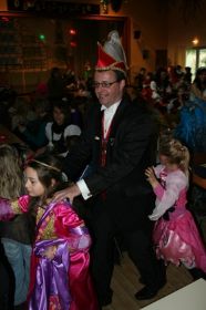 Fotoalbum_Kinderfasching2012_14.JPG