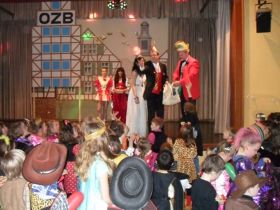 Fotoalbum_Kinderfasching2012_16.JPG